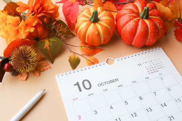 ハロウィン、かぼちゃと10月カレンダー